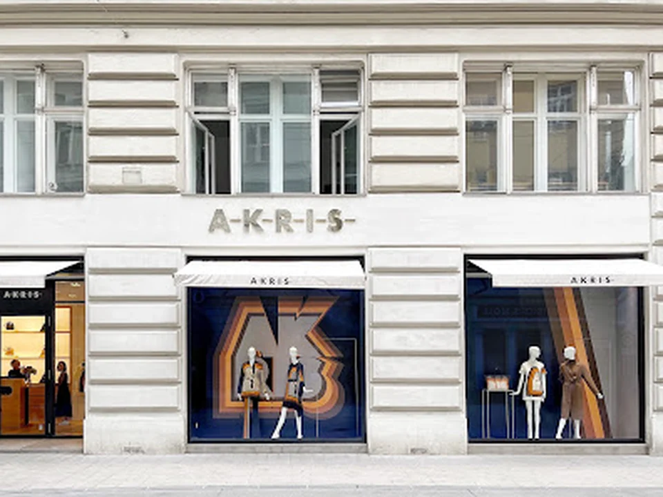 Akris