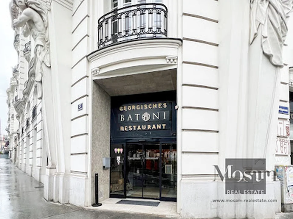 Batoni Restaurant