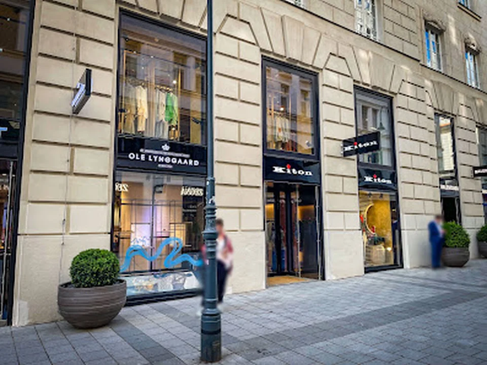 Boutique Kiton Wien