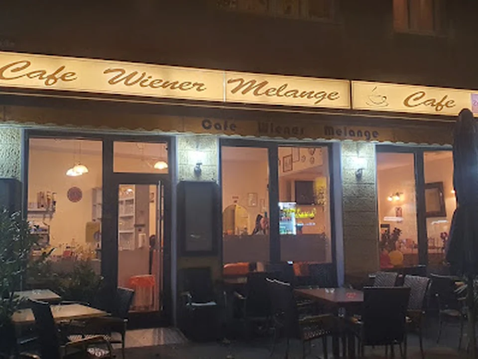 Cafe Wiener Melange