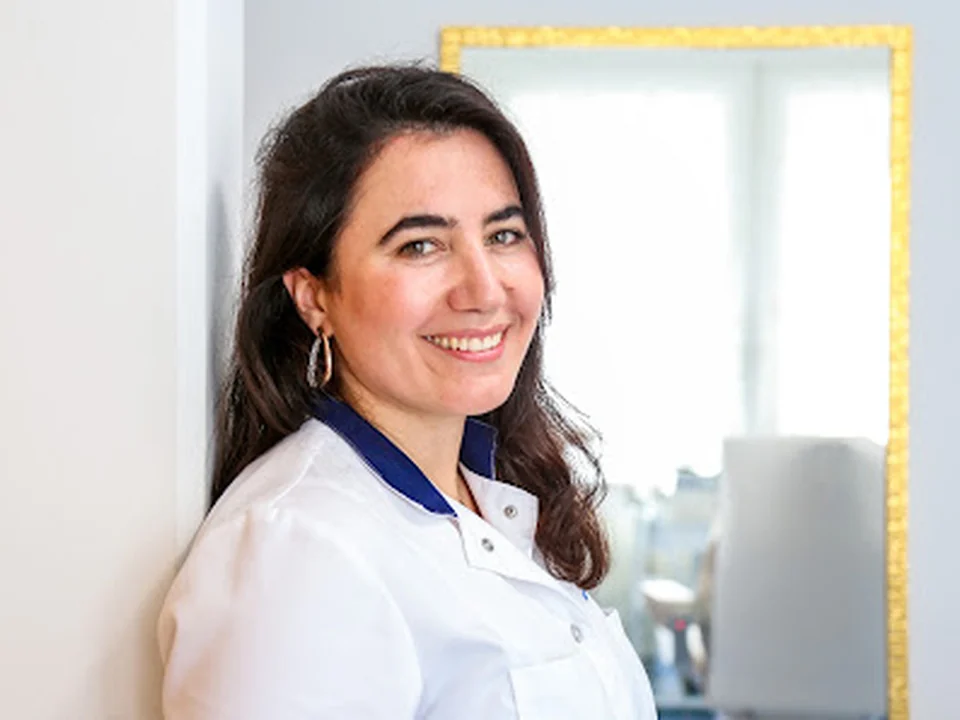 Dr. Hanaa Hasan - Fachärztin für Dermatologie | Wahlarztordination