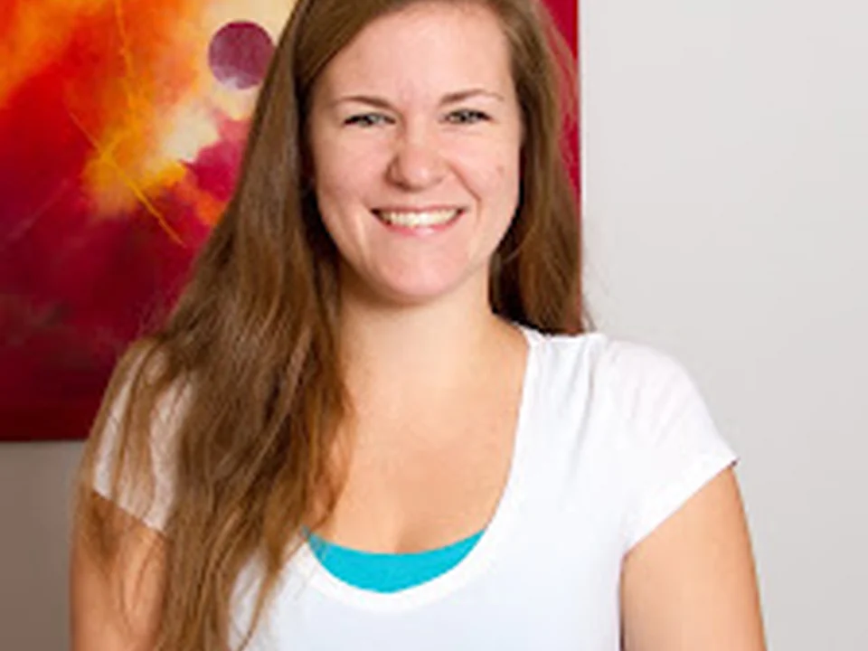 Dr. med.dent. Julia Cerny | Alle Kassen und Privat