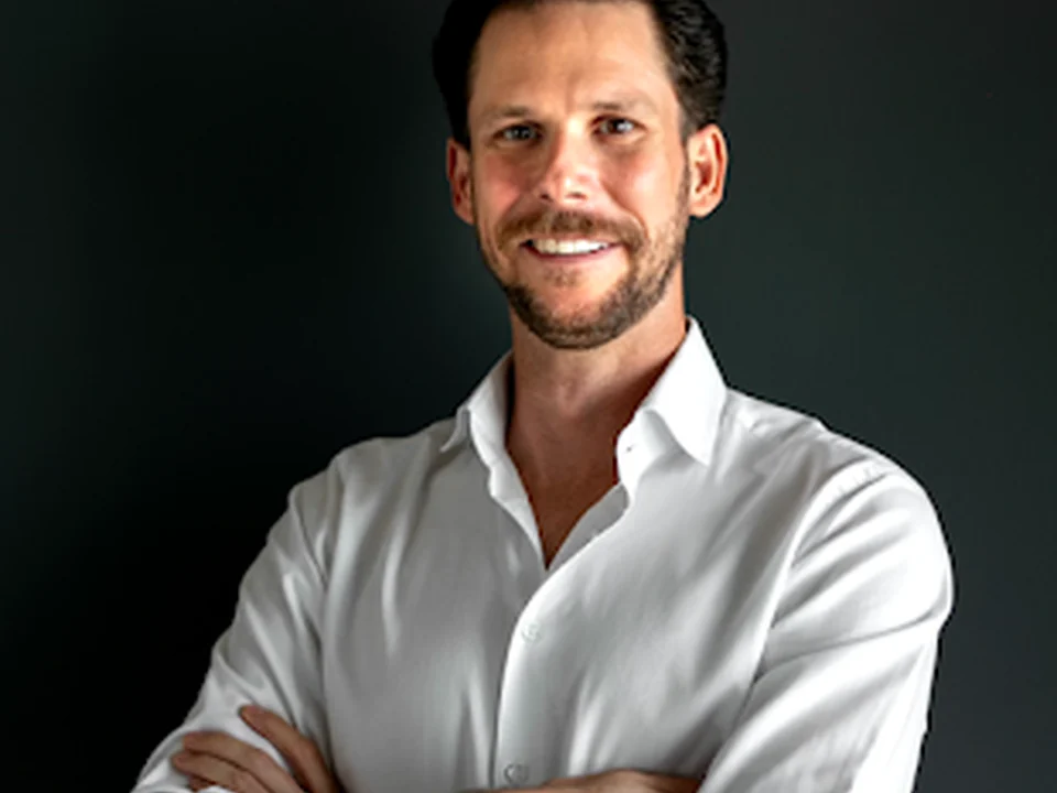 Dr. Philipp B. Weber | Hautarzt Wien | Botox & Kollagenstimulatoren