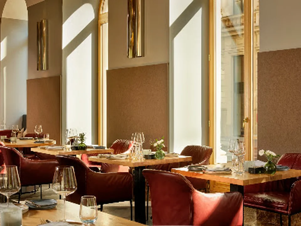 DSTRIKT STEAKHOUSE