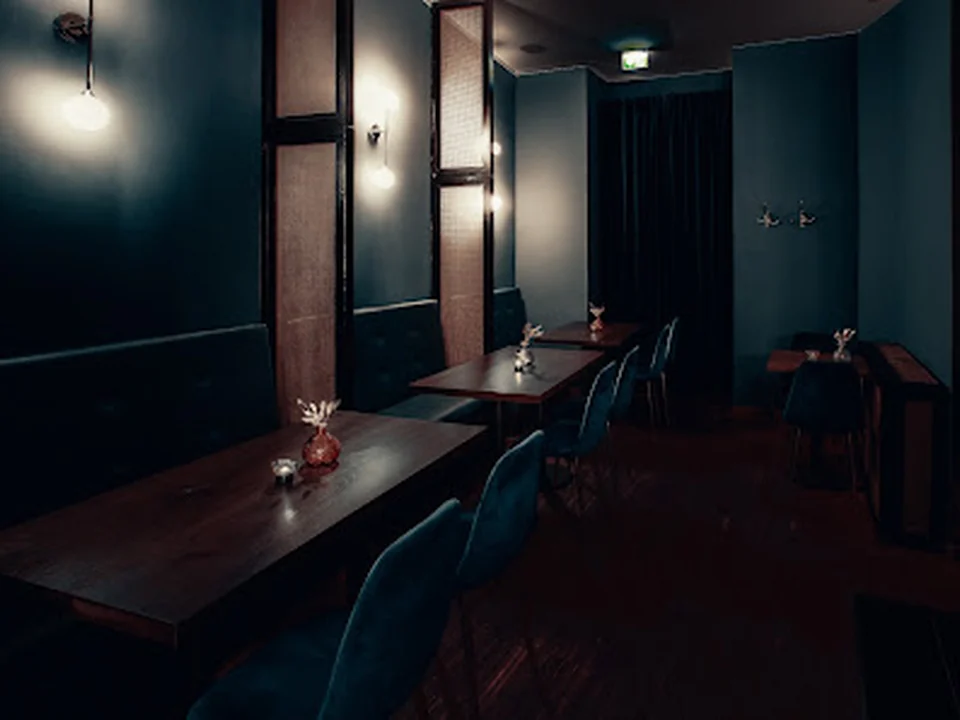 Eva und Adam | Cocktailbar | Cafe | Eatery