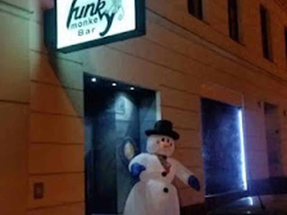 Funky Monkey Bar
