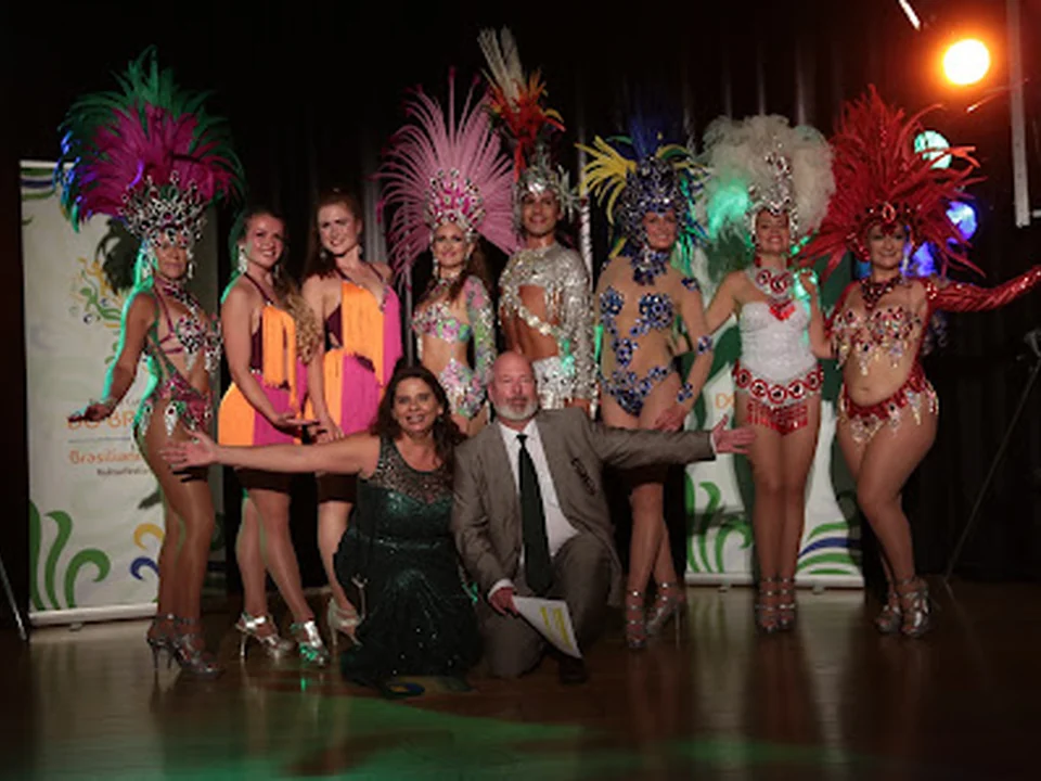 Gato de Salto - Samba Life Show
