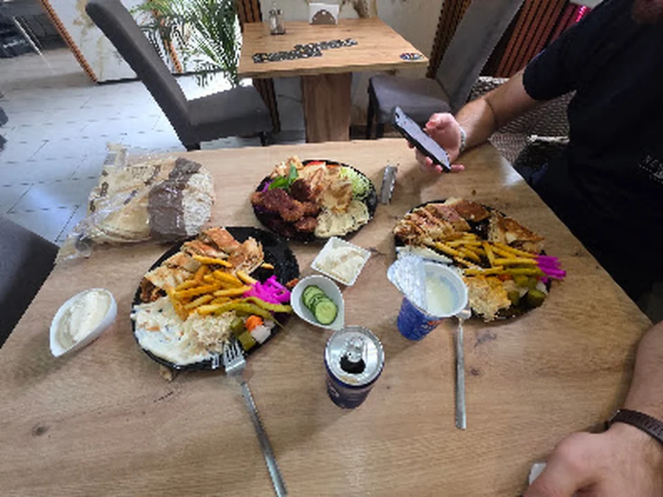 Foto de Habibi Shawarma