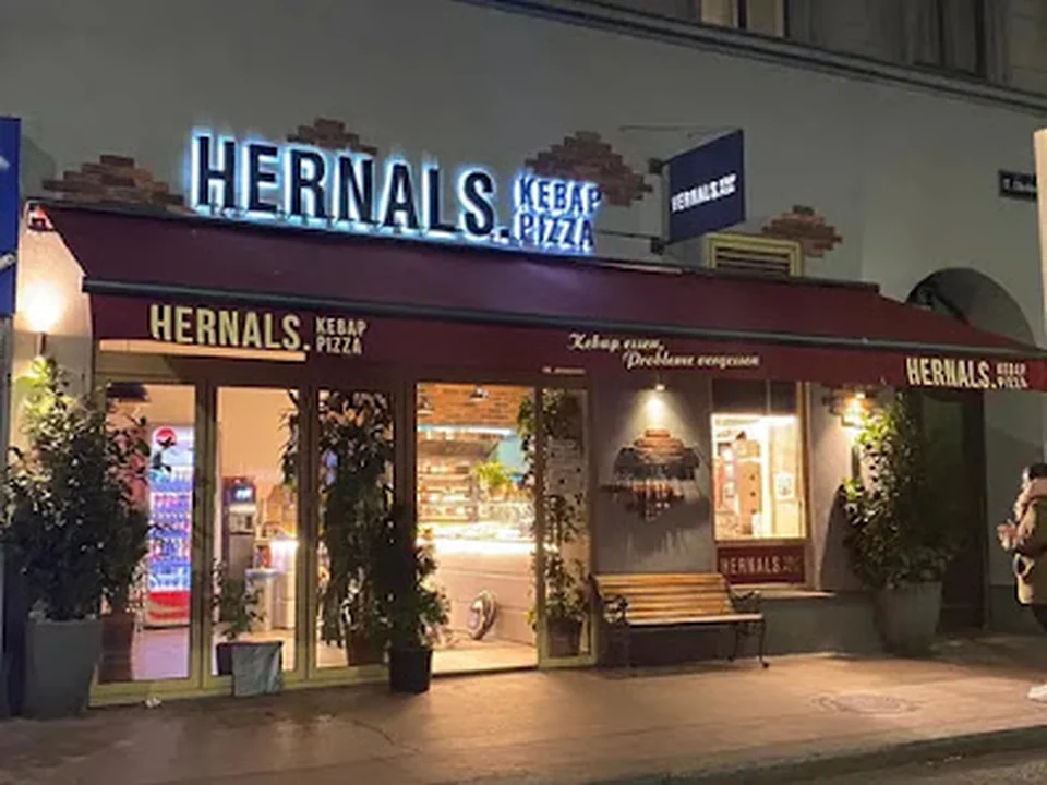 HERNALS. Kebap Pizza