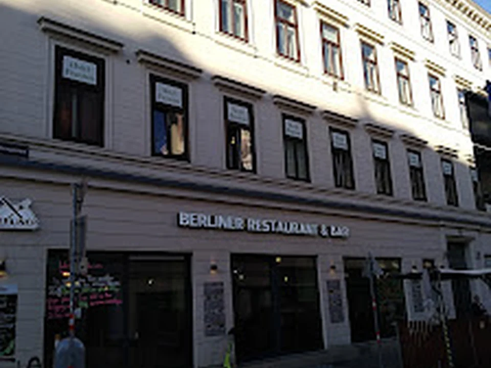 Hotel Pension Walzerstadt