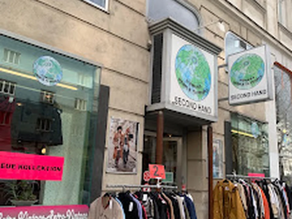 HUMANA Vintage & Secondhand