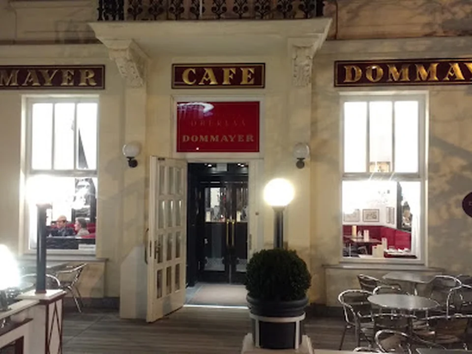 Kurkonditorei OBERLAA - Café Dommayer