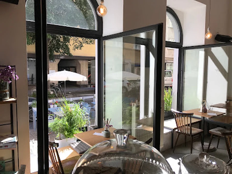 Lupo - Piadina Bar & Cafe