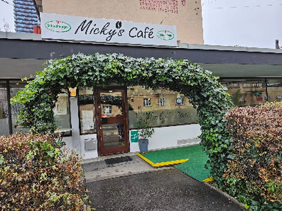 Micky’s Café