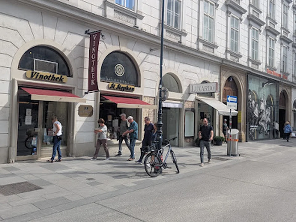 Foto de Mode Boutique Luxardo, Wien -Vienna