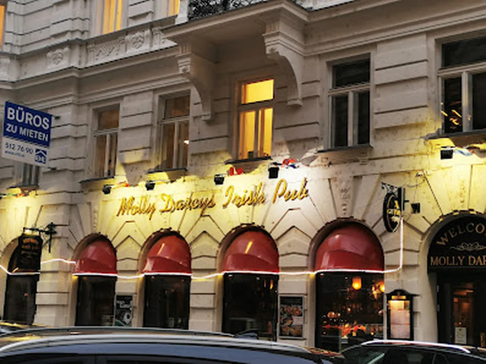 Molly Darcy’s Irish Pub