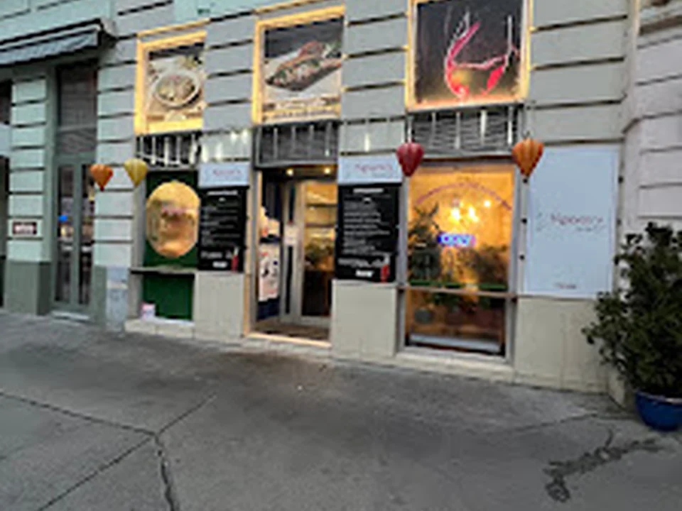 Nguyen's Pho Viet