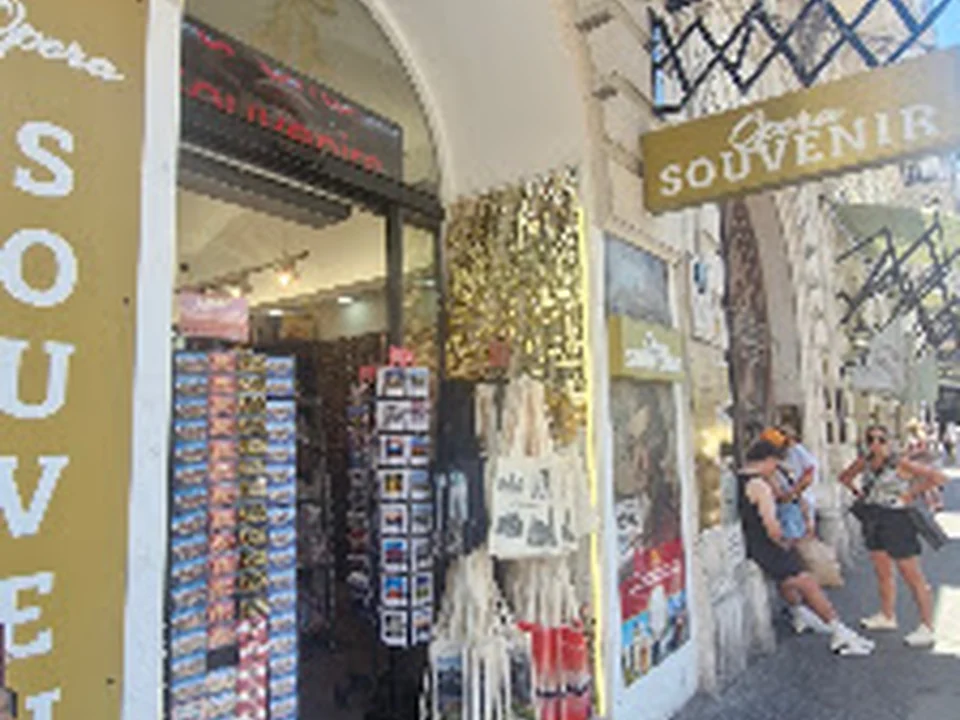 Opera Souvenirs & Gift Shop