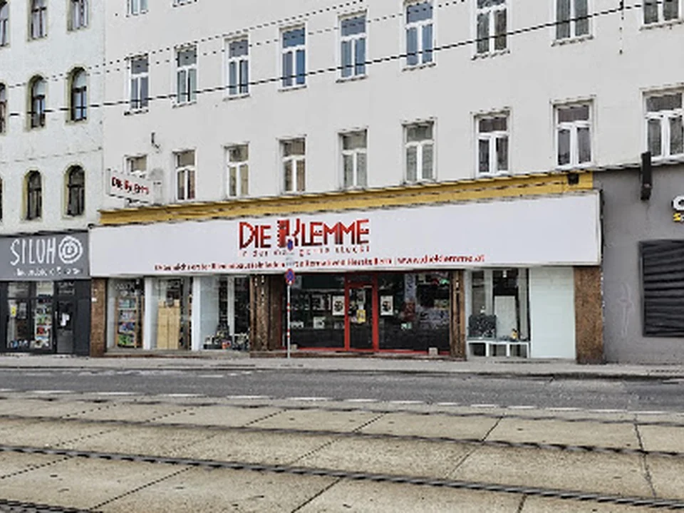 Paradice board game store
