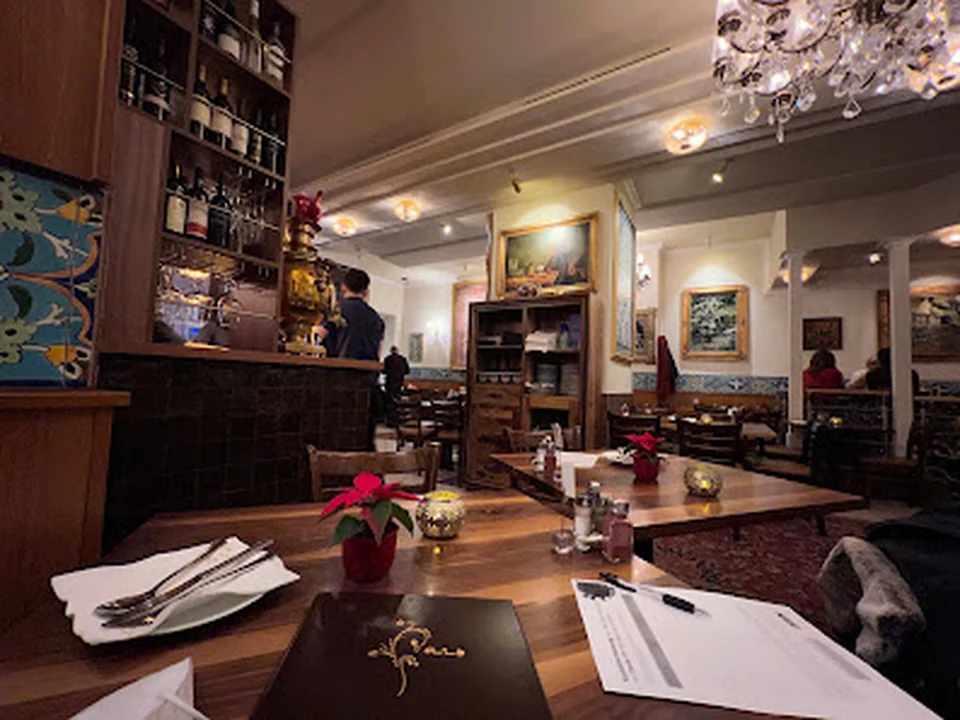 Pars Restaurant