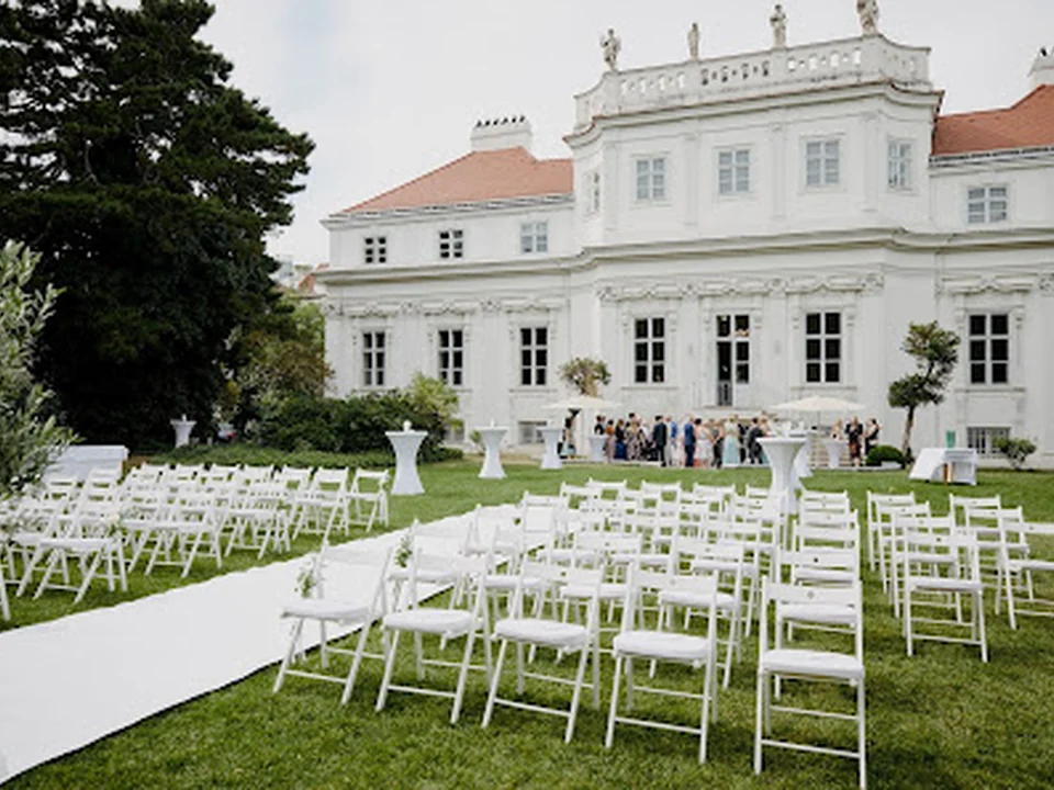 Schönburg Palace