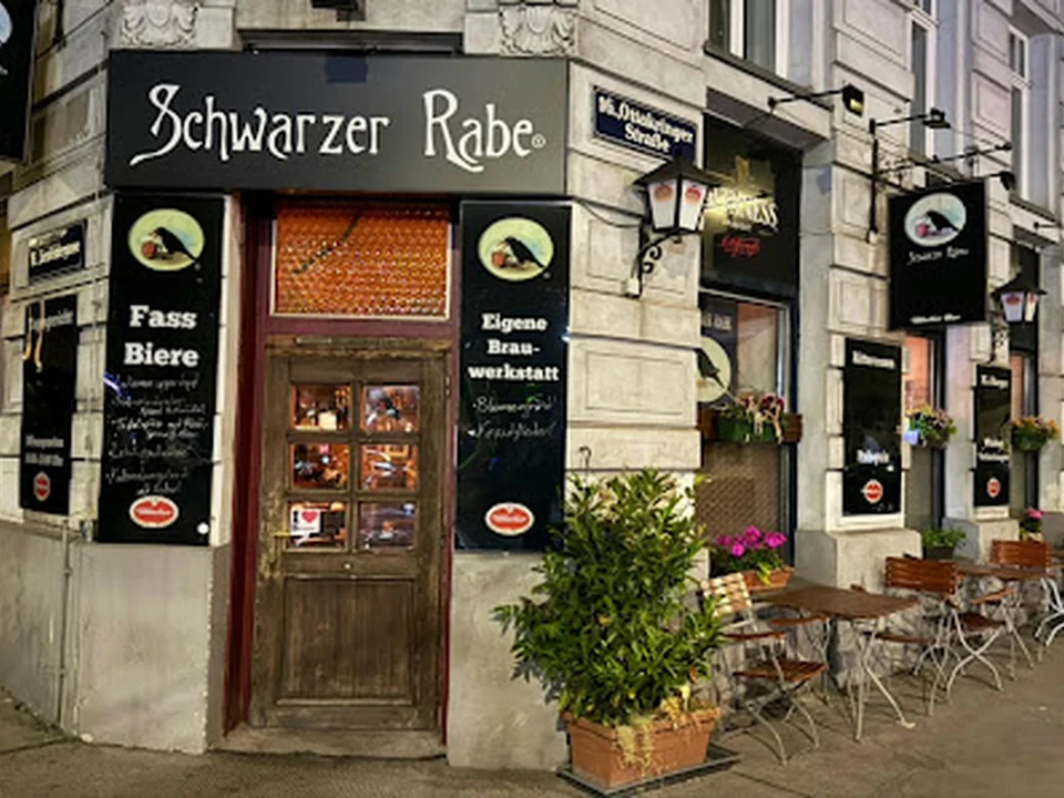 Schwarzer Rabe