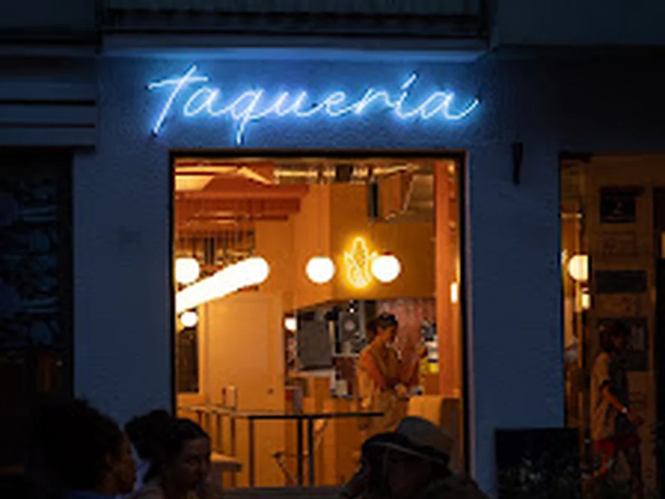 Taquería La Ventana