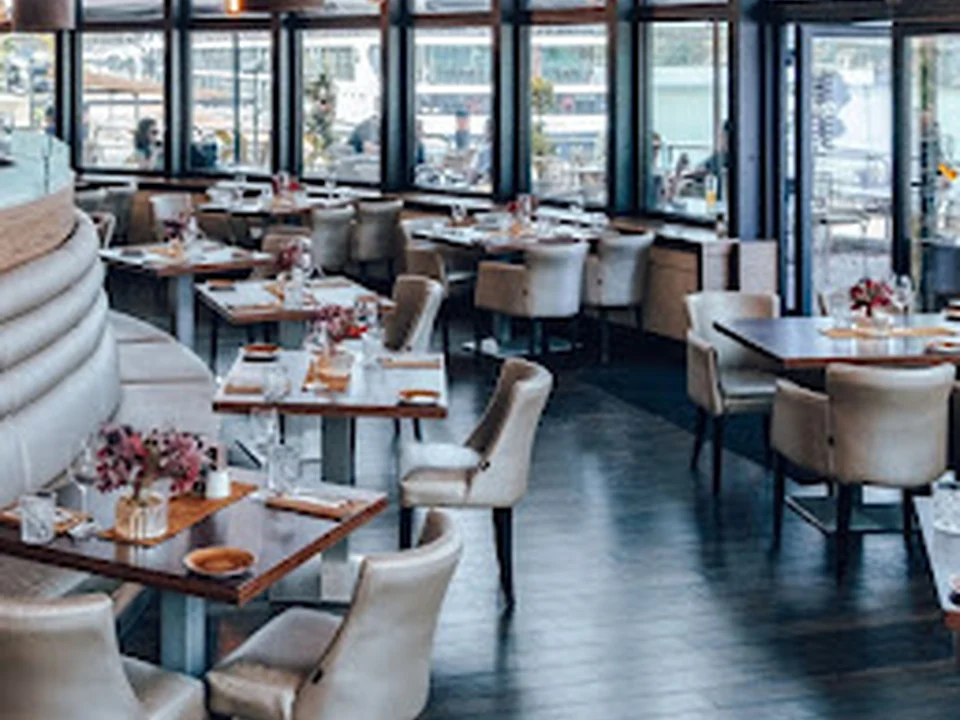 The View Restaurant-Bar