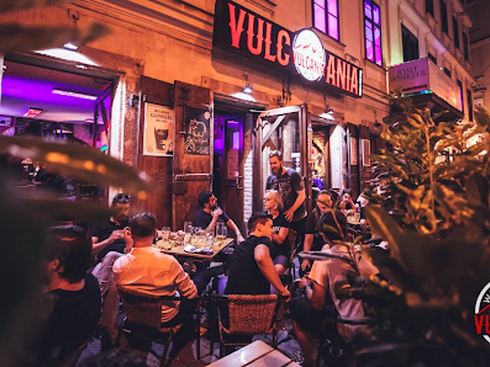 Vulcania Bar