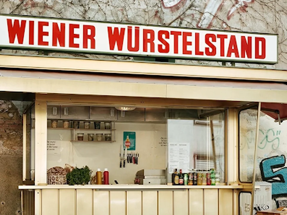 Wiener Würstelstand