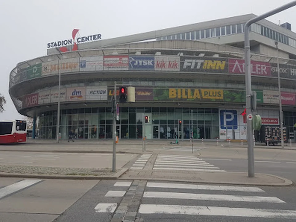 WINTER - Flea Market Center Stadium