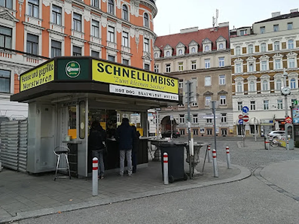 Würstelstand "Zum Kleinen Sacher"