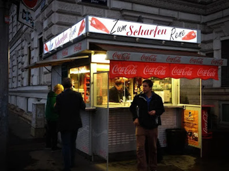 Foto de Würstelstand - Zum scharfen René