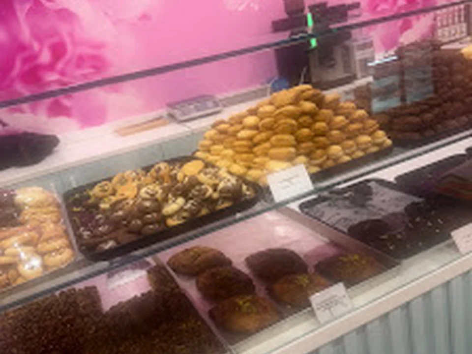 Zahrat Vienna Sweets