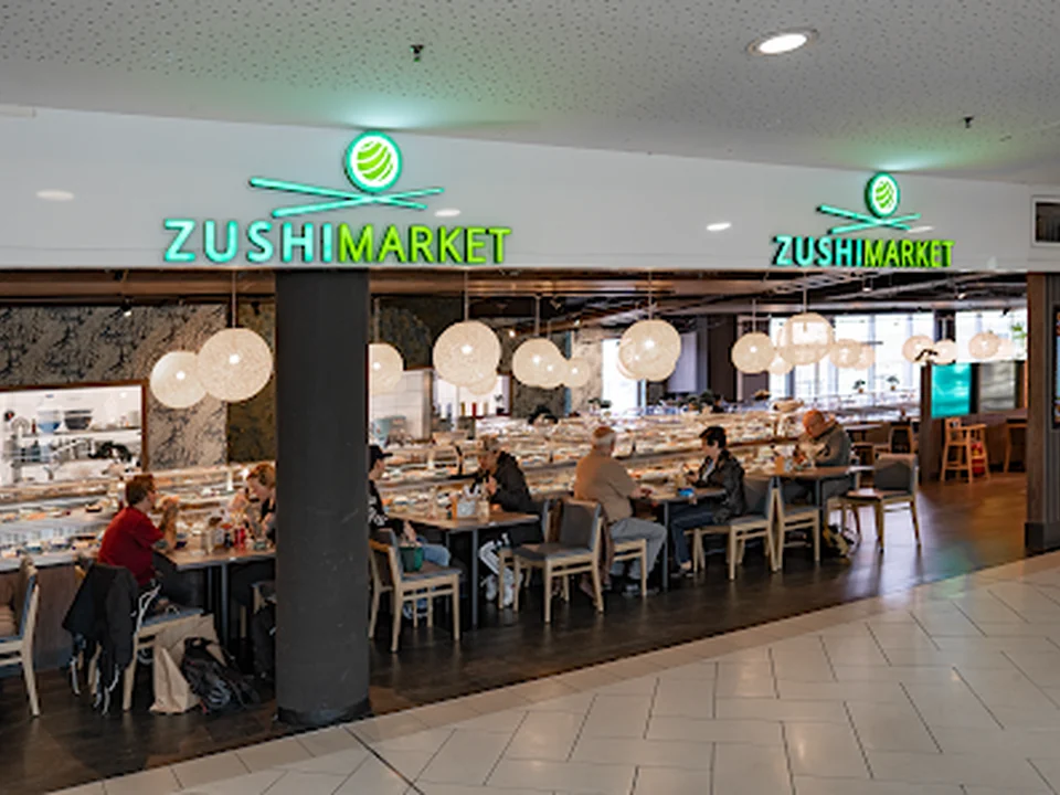Zushi Market Running Sushi Lugner City