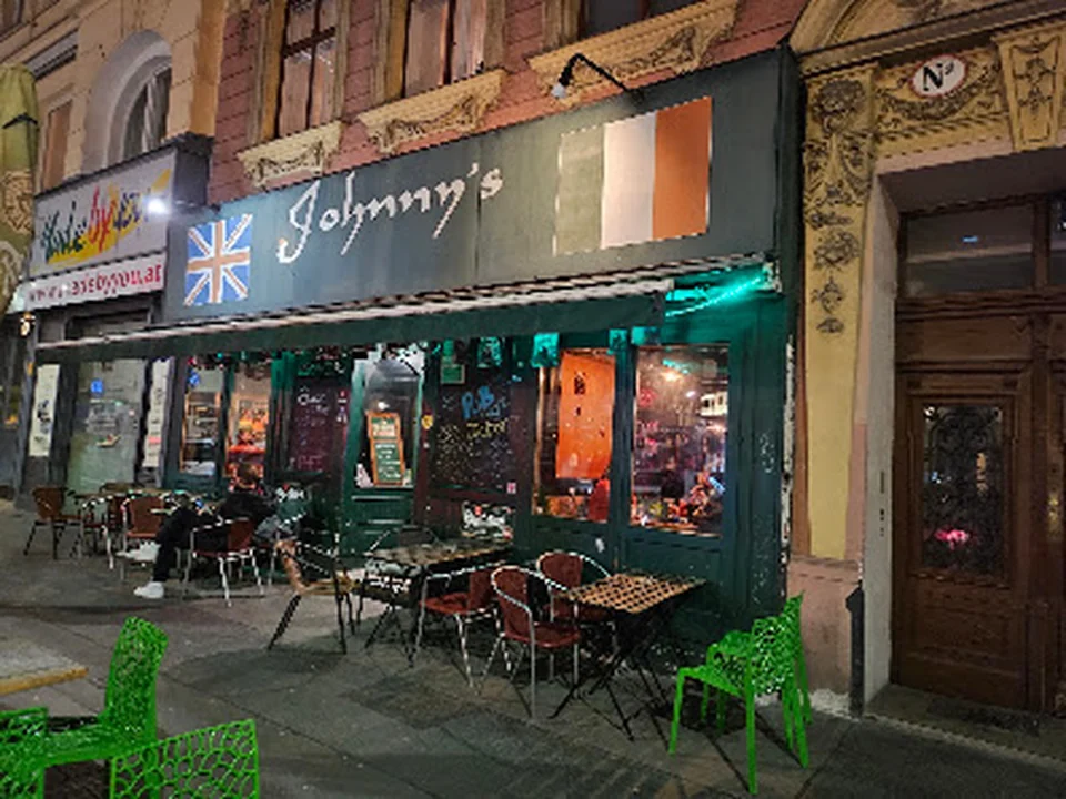 Johnny's Pub, Vienna