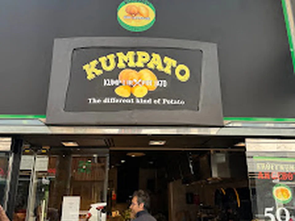 Kumpato, Vienna